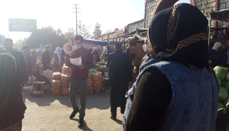 Корҳои оммафаҳмонӣ бо истифода аз баландгӯяк оиди пешгирии бемории сироятии коронавирус дар н. Хуросон